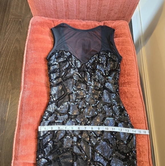 NWT Dress the Population Black Sequin Bodycon Mini Dress Mesh Neckline V Back XS - Picture 12 of 14